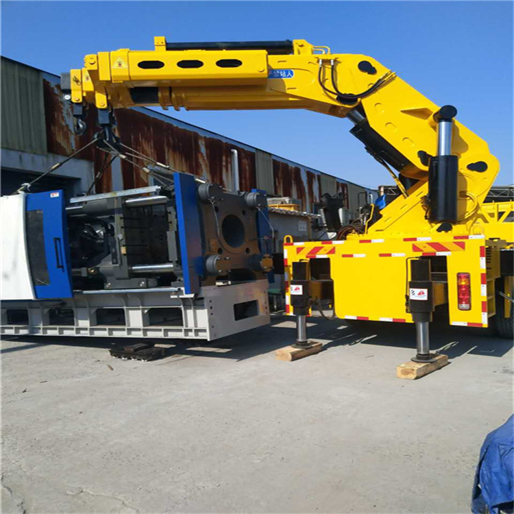 金牛 大吨位折臂吊出租费用解析：一小时租赁多少钱