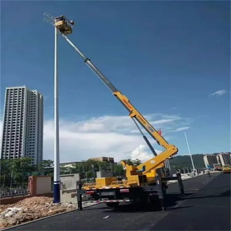 金牛维修路灯的曲臂升降车出租