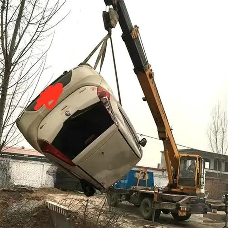 金牛随时待命，吊车24小时道路救援服务全解析